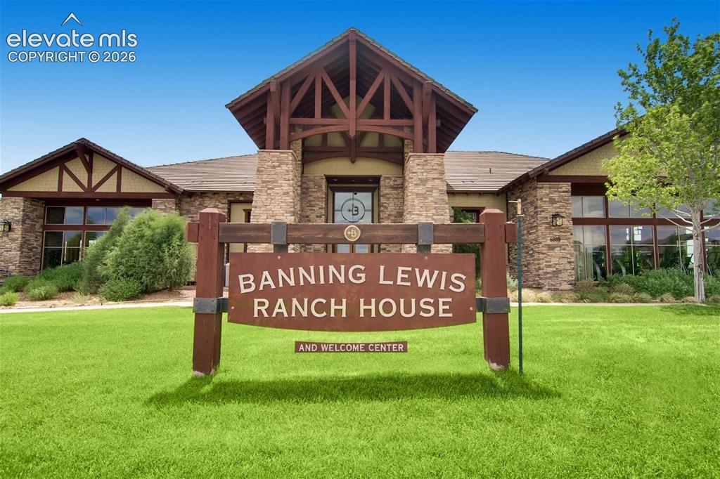 7394 Rim Bluff Lane Colorado Springs CO 80927