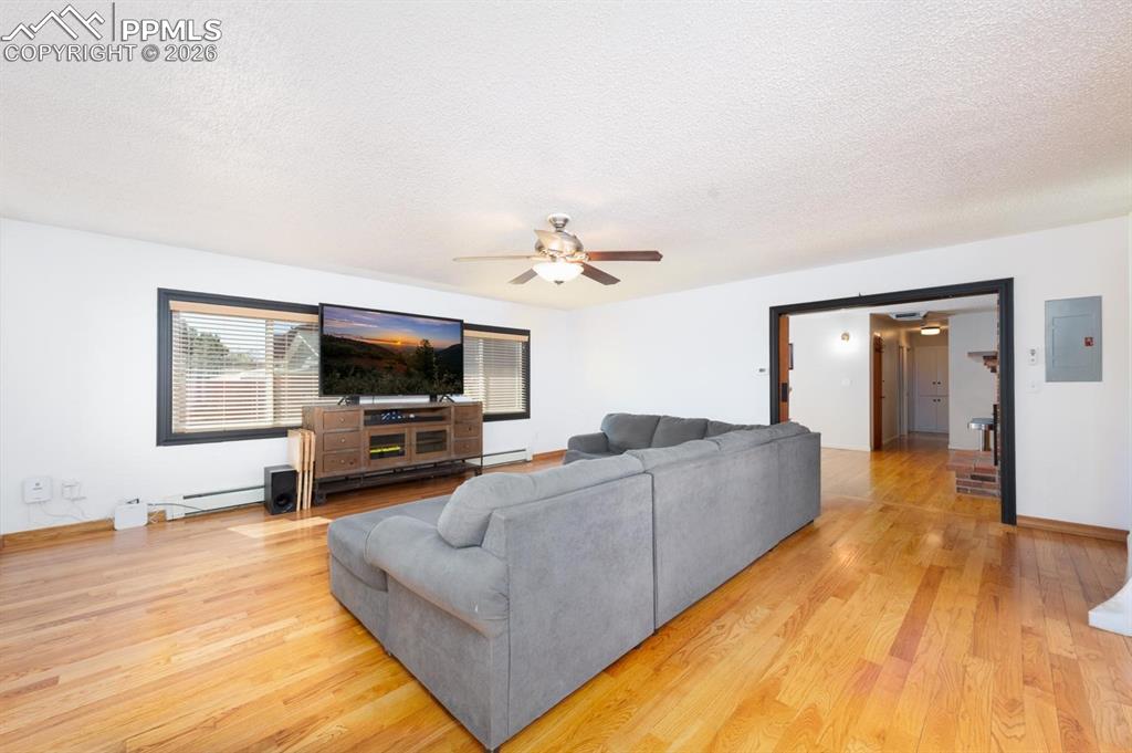 557 Rose Drive Colorado Springs CO 80911