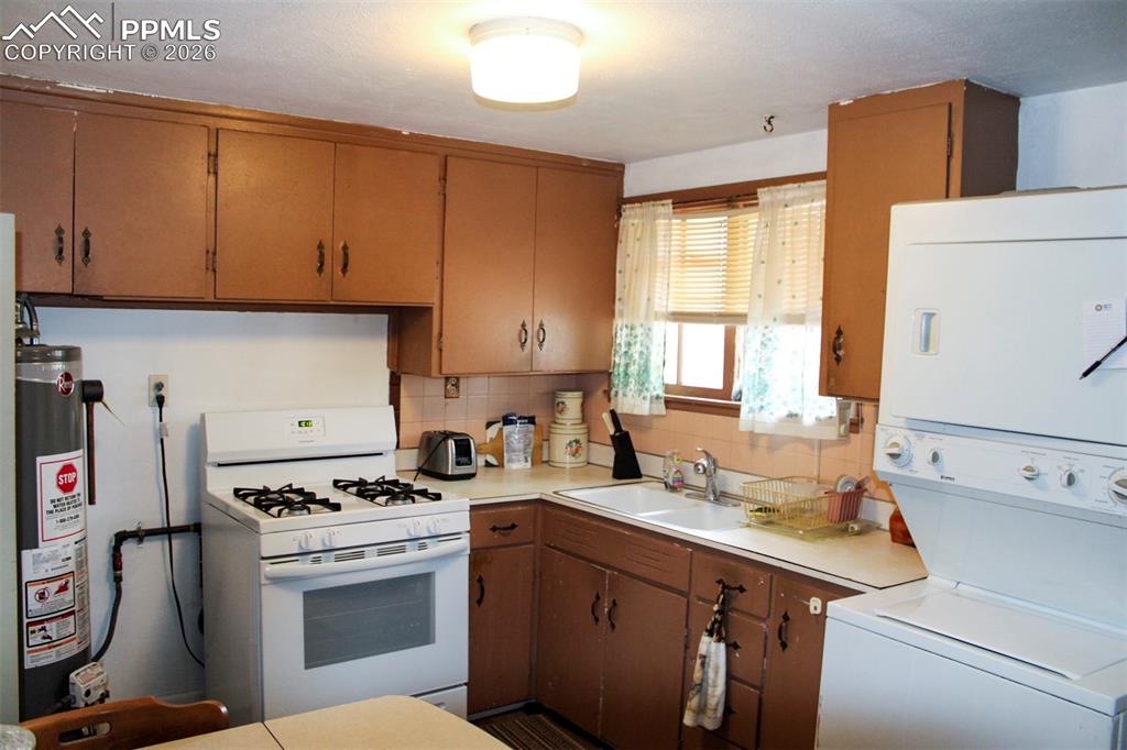1804 E 11th Street Pueblo CO 81001