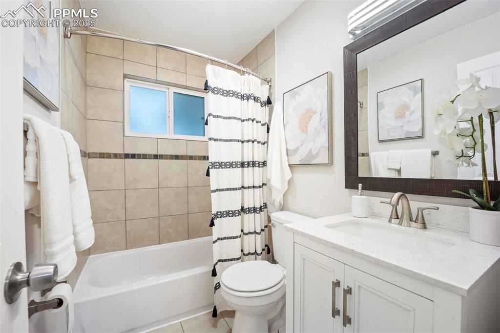 2513 Chimayo Drive Colorado Springs CO 80911