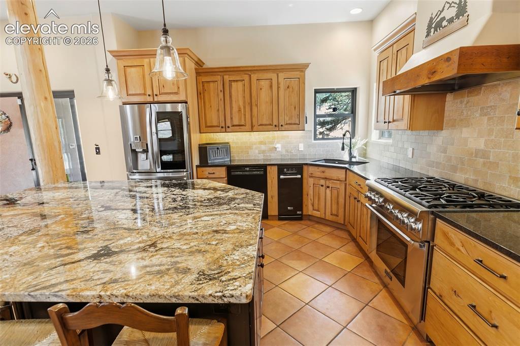 9660 Chipita Park Road Cascade CO 80809