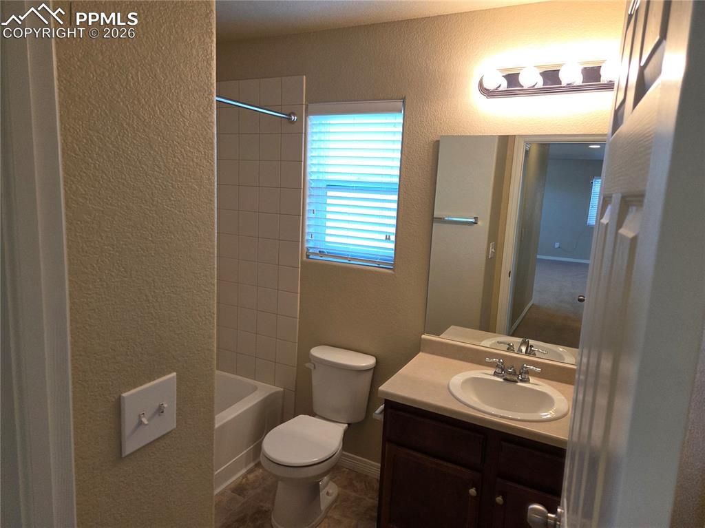 2304 Reed Grass Way Colorado Springs CO 80915