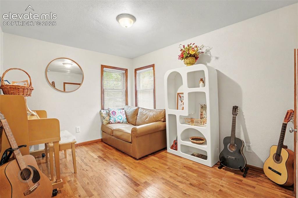105 Via San Miguel Manitou Springs CO 80829