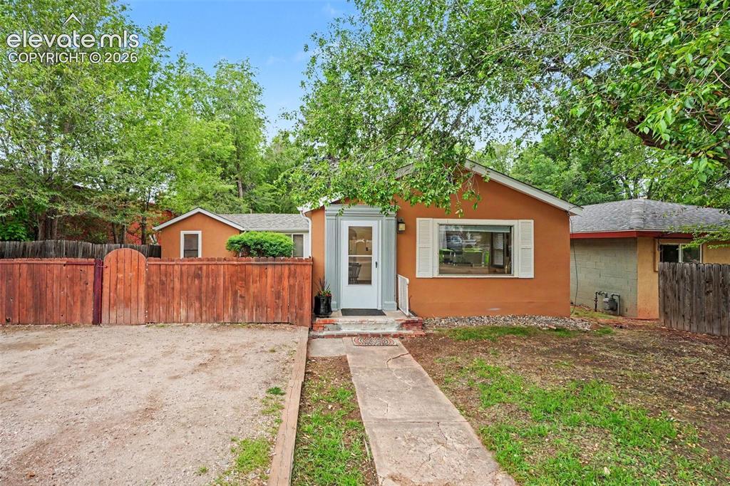 105 Via San Miguel Manitou Springs CO 80829