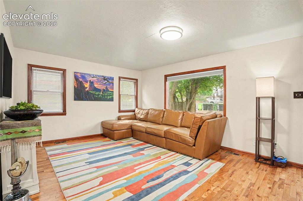 105 Via San Miguel Manitou Springs CO 80829
