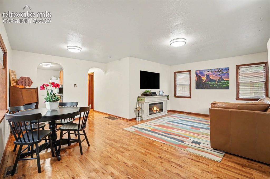 105 Via San Miguel Manitou Springs CO 80829