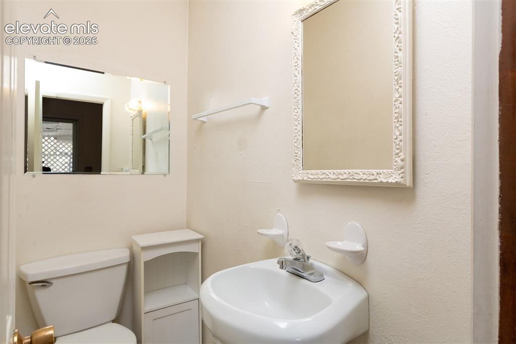 2529 N Meade Avenue Colorado Springs CO 80907