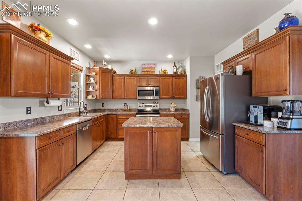 2097 Towhee Court Pueblo CO 81008