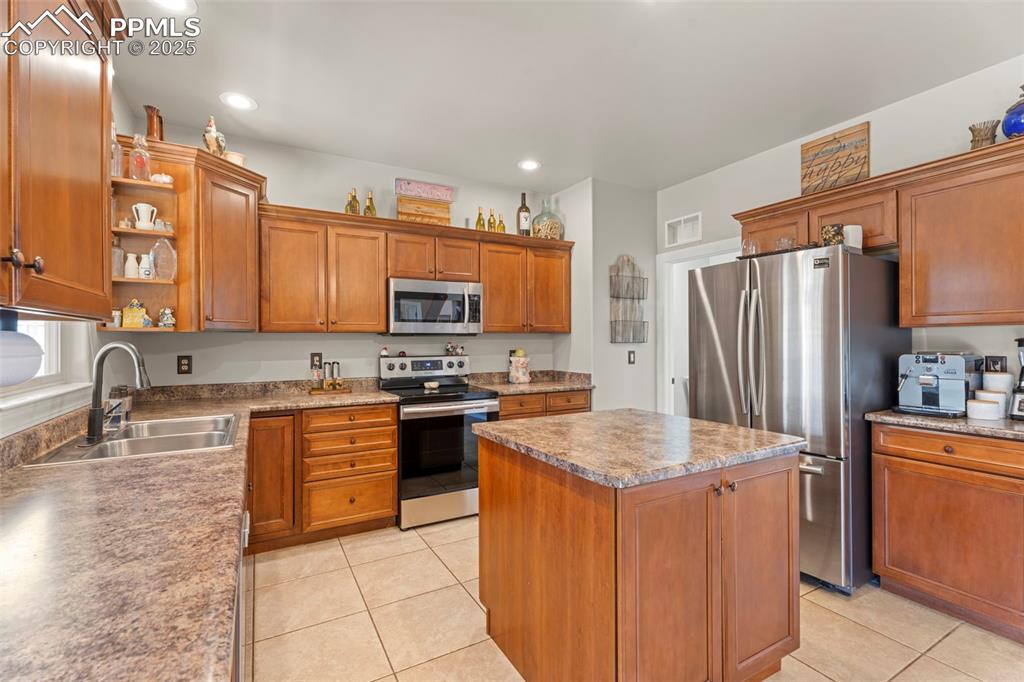 2097 Towhee Court Pueblo CO 81008