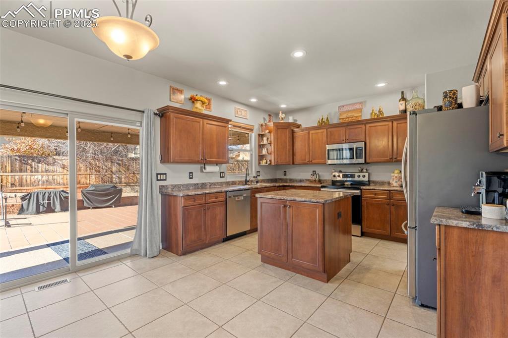 2097 Towhee Court Pueblo CO 81008