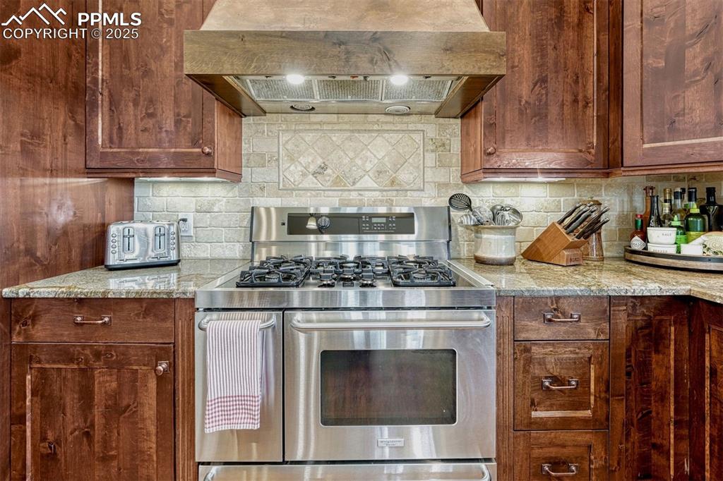 9565 Oak Springs Trail Franktown CO 80116