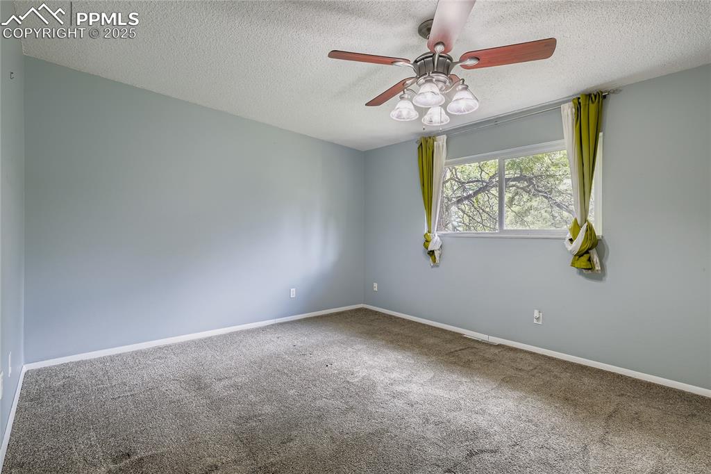 4806 Sprucewood Drive Colorado Springs CO 80918