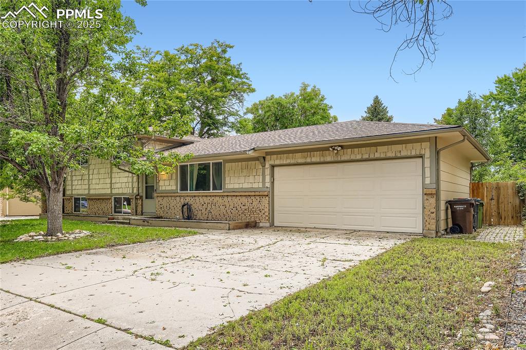 4806 Sprucewood Drive Colorado Springs CO 80918