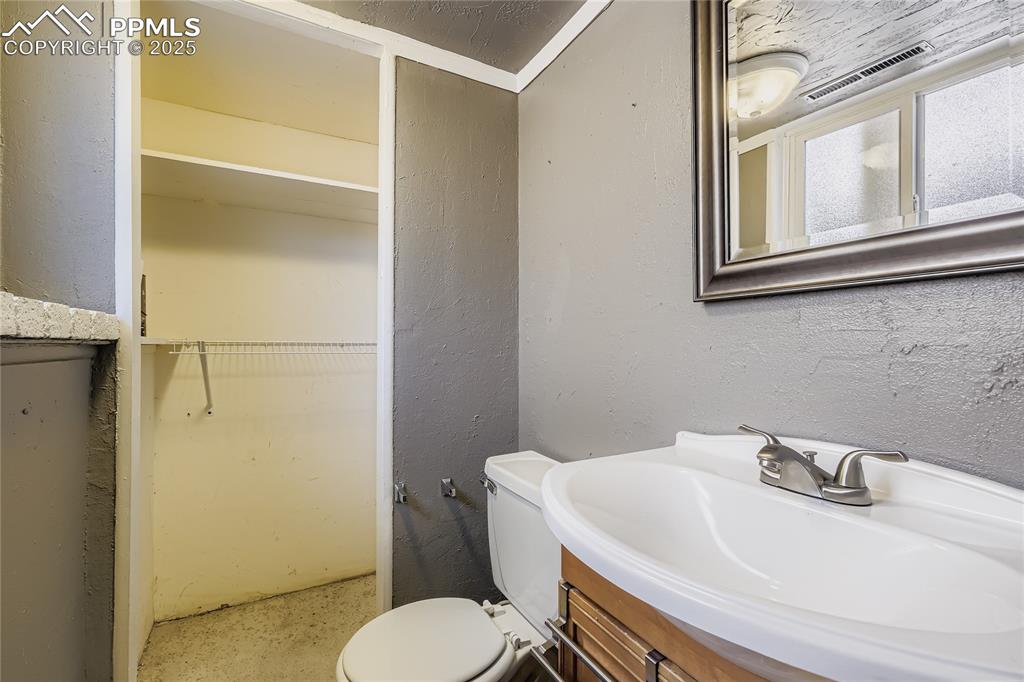 4806 Sprucewood Drive Colorado Springs CO 80918