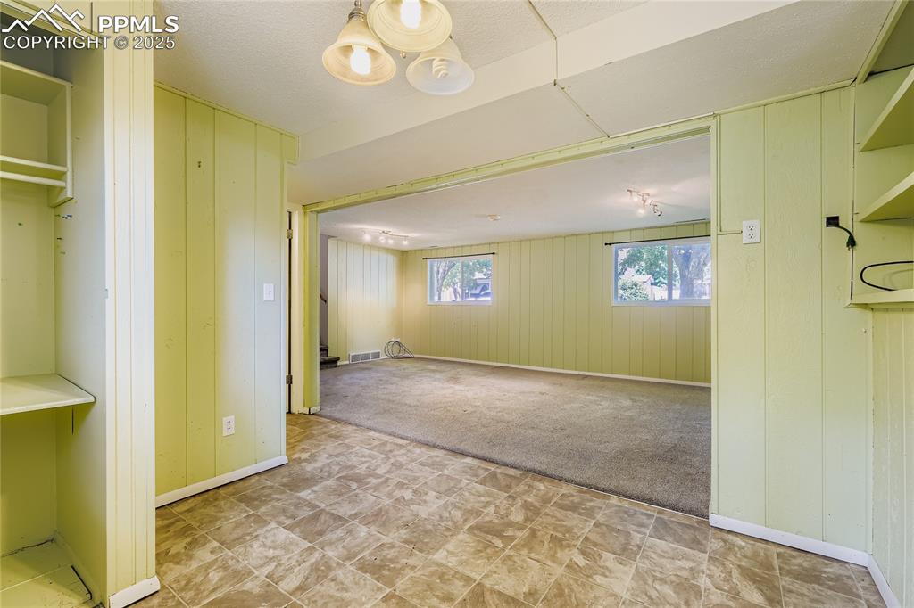 4806 Sprucewood Drive Colorado Springs CO 80918