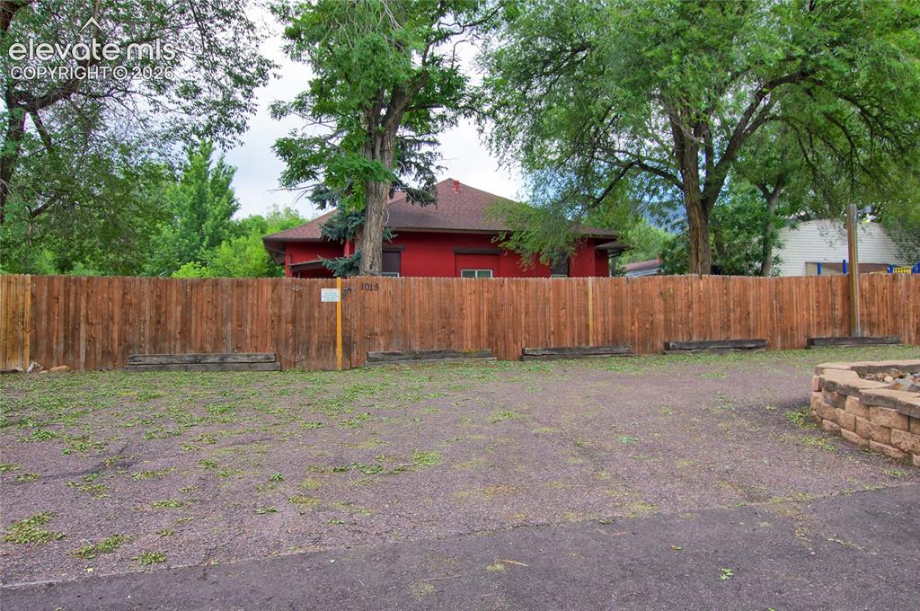 1015 W Cheyenne Road Colorado Springs CO 80906