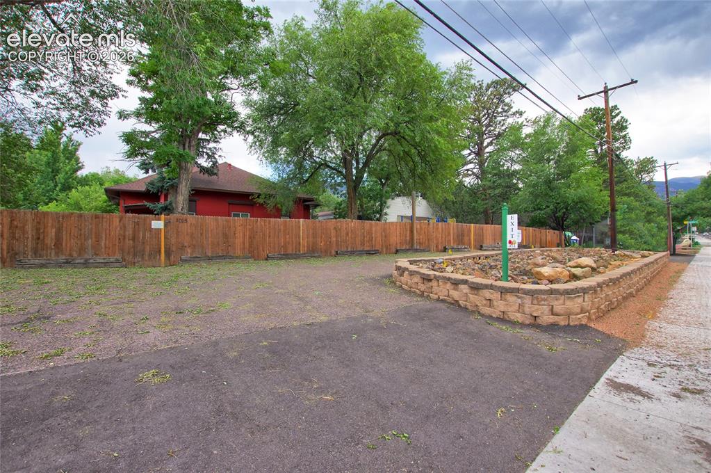 1015 W Cheyenne Road Colorado Springs CO 80906