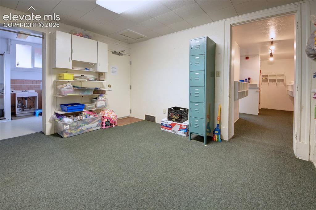 1015 W Cheyenne Road Colorado Springs CO 80906