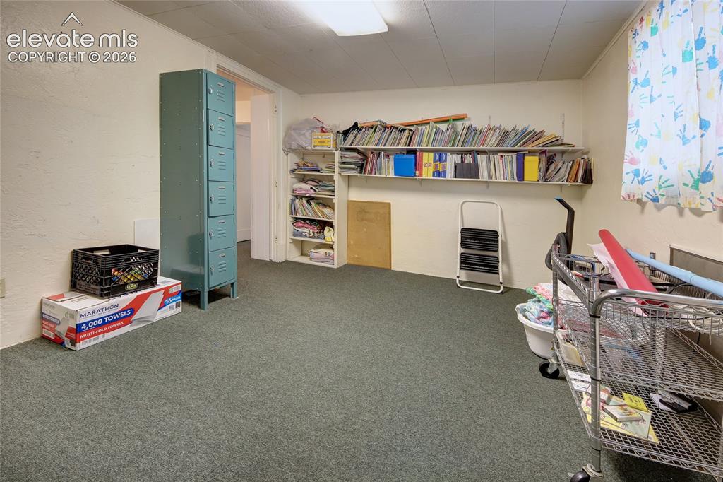 1015 W Cheyenne Road Colorado Springs CO 80906