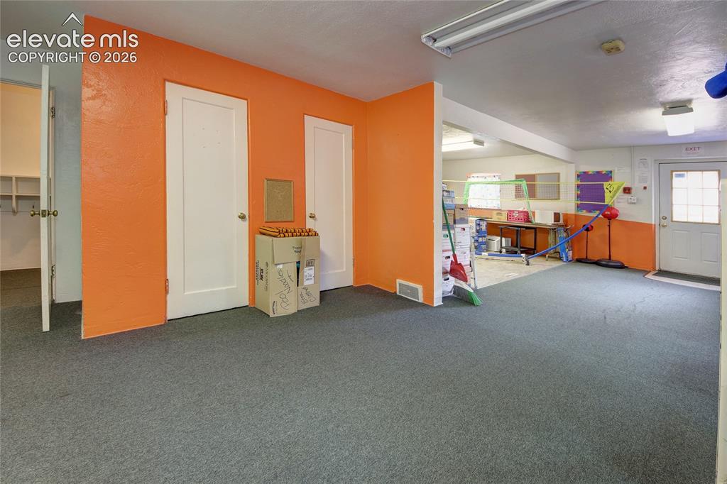 1015 W Cheyenne Road Colorado Springs CO 80906