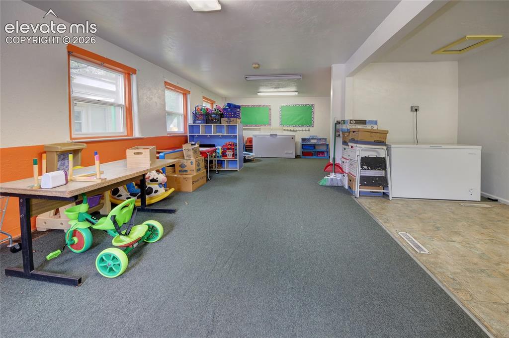 1015 W Cheyenne Road Colorado Springs CO 80906