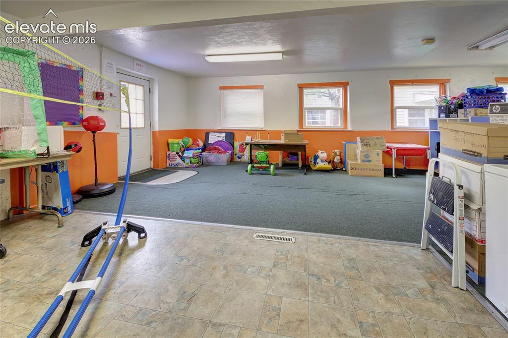 1015 W Cheyenne Road Colorado Springs CO 80906