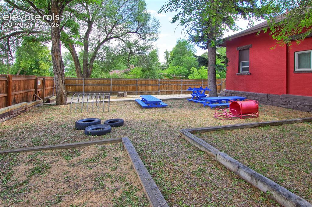 1015 W Cheyenne Road Colorado Springs CO 80906