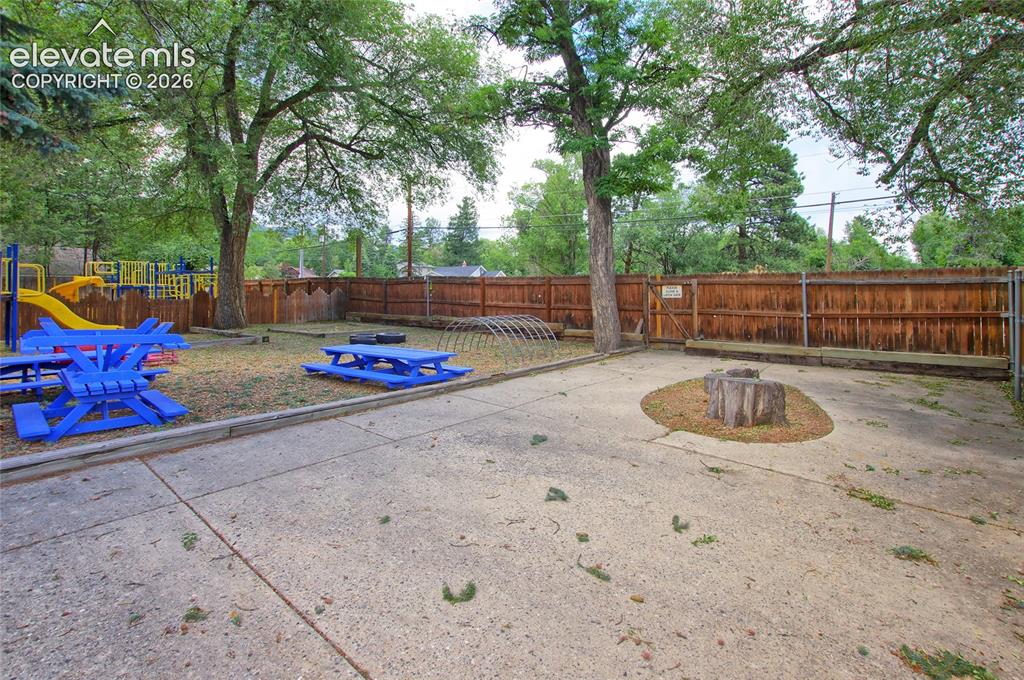 1015 W Cheyenne Road Colorado Springs CO 80906