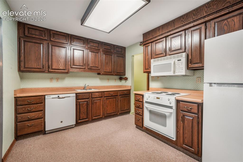 1008 Vega Drive Colorado Springs CO 80905
