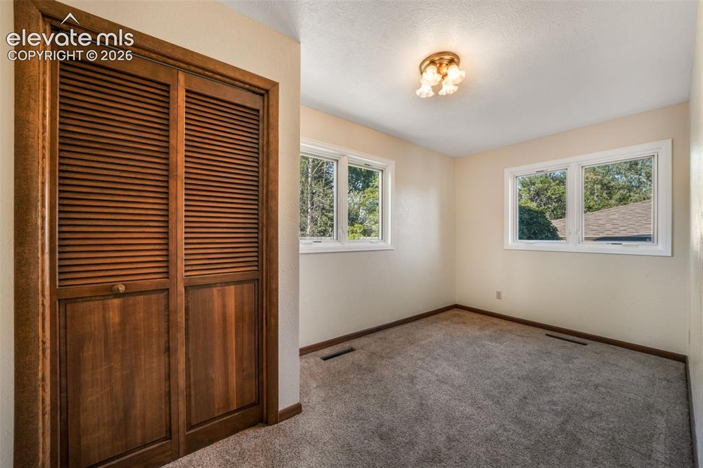1008 Vega Drive Colorado Springs CO 80905