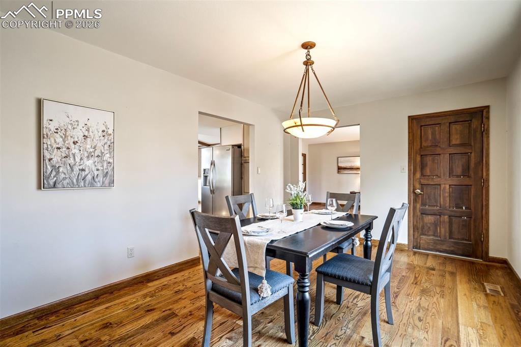 4323 Roundtree Court Colorado Springs CO 80915