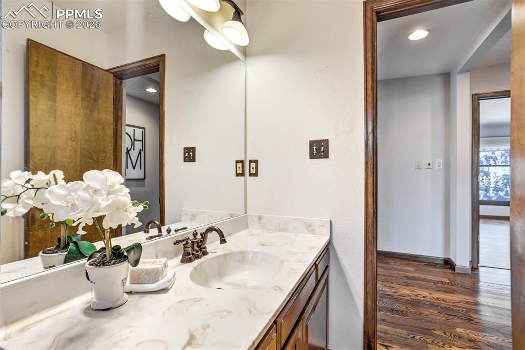 4323 Roundtree Court Colorado Springs CO 80915