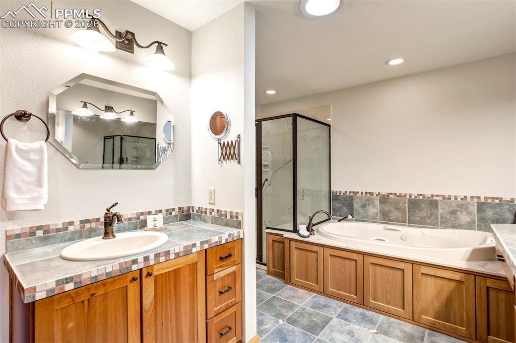 4323 Roundtree Court Colorado Springs CO 80915