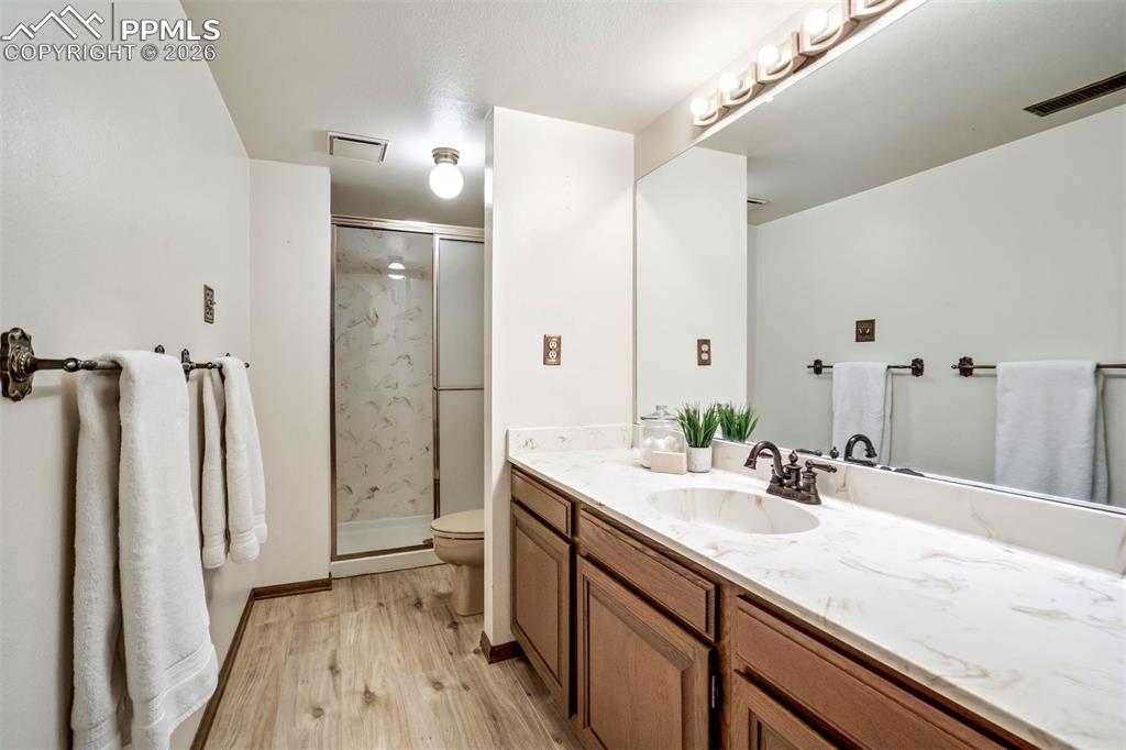 4323 Roundtree Court Colorado Springs CO 80915