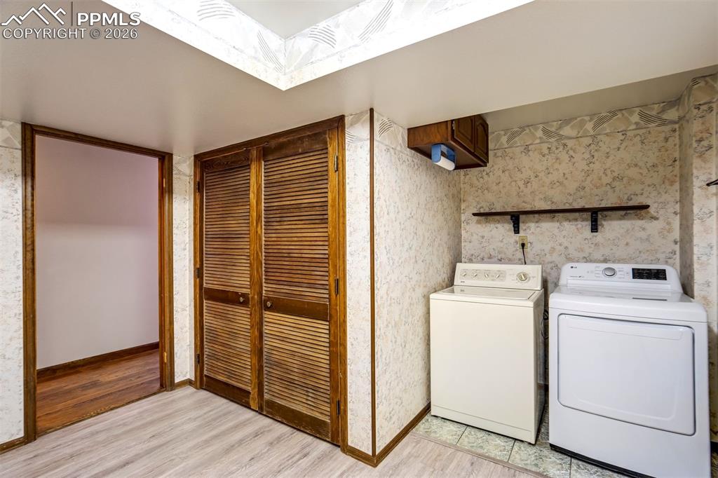 4323 Roundtree Court Colorado Springs CO 80915