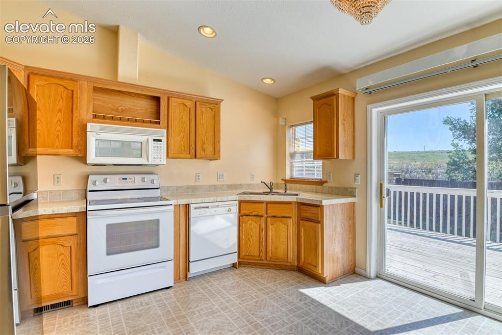 4578 Gray Fox Heights Colorado Springs CO 80922