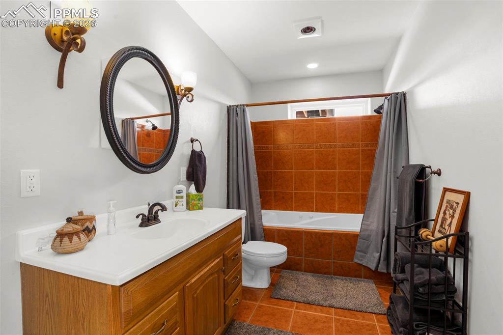 1655 W Camino De Los Ranchos Pueblo West CO 81007
