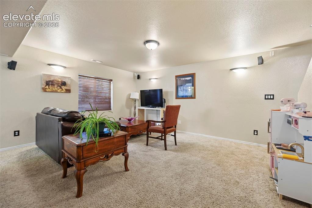 6911 Ketchum Drive Colorado Springs CO 80911
