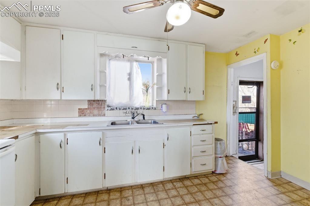1824 W Platte Avenue Colorado Springs CO 80904