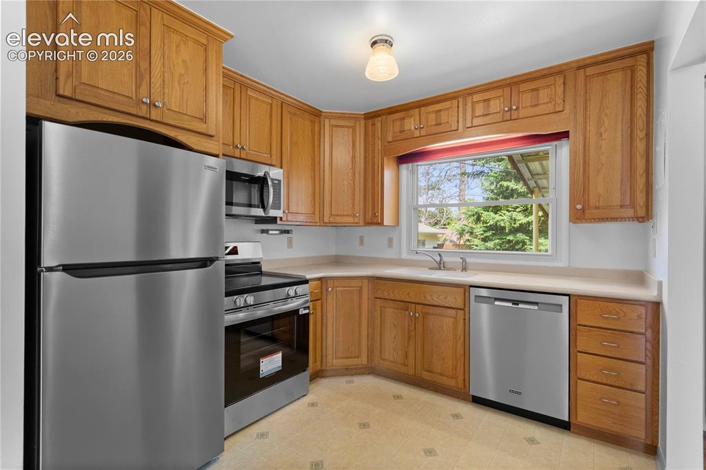 1701 Kingsley Drive Colorado Springs CO 80909