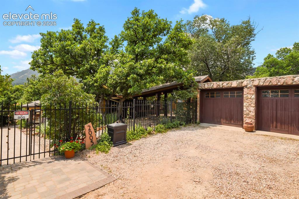 2005 Ridgeway Avenue Colorado Springs CO 80906