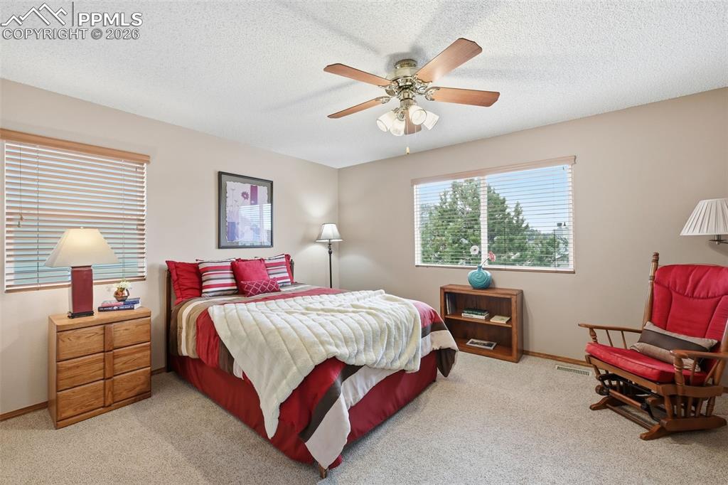 2325 Damon Drive Colorado Springs CO 80918