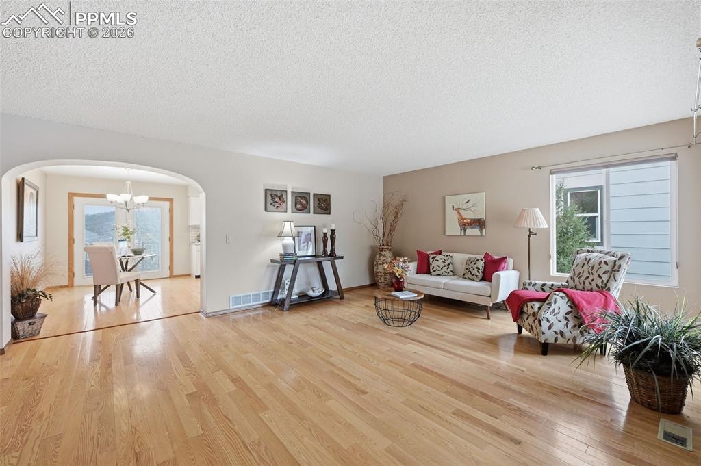 2325 Damon Drive Colorado Springs CO 80918