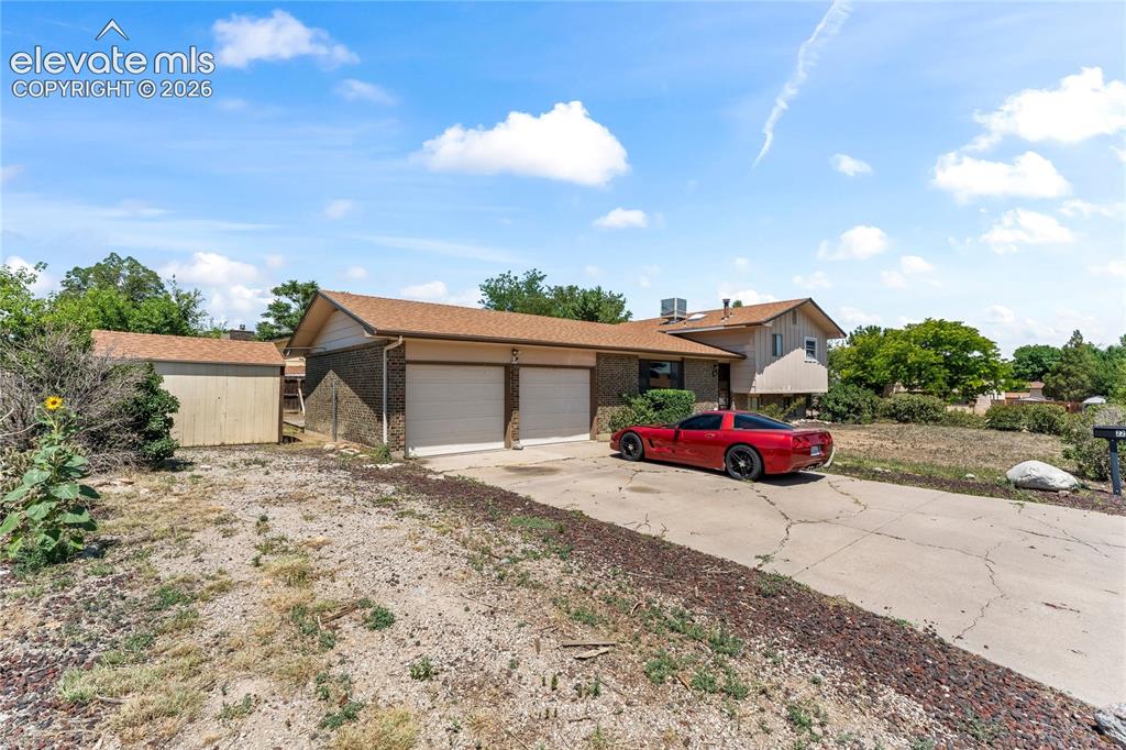 22 Heatherwood Lane Pueblo CO 81008