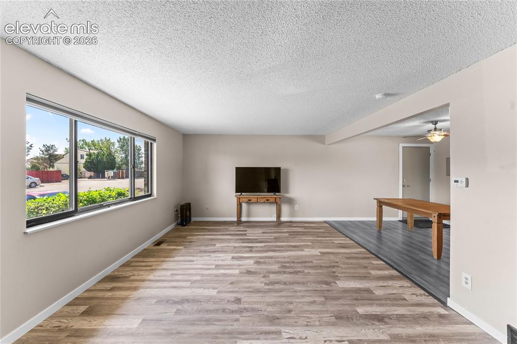 22 Heatherwood Lane Pueblo CO 81008