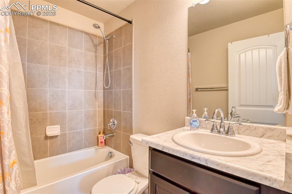 6719 Skuna Drive Colorado Springs CO 80925