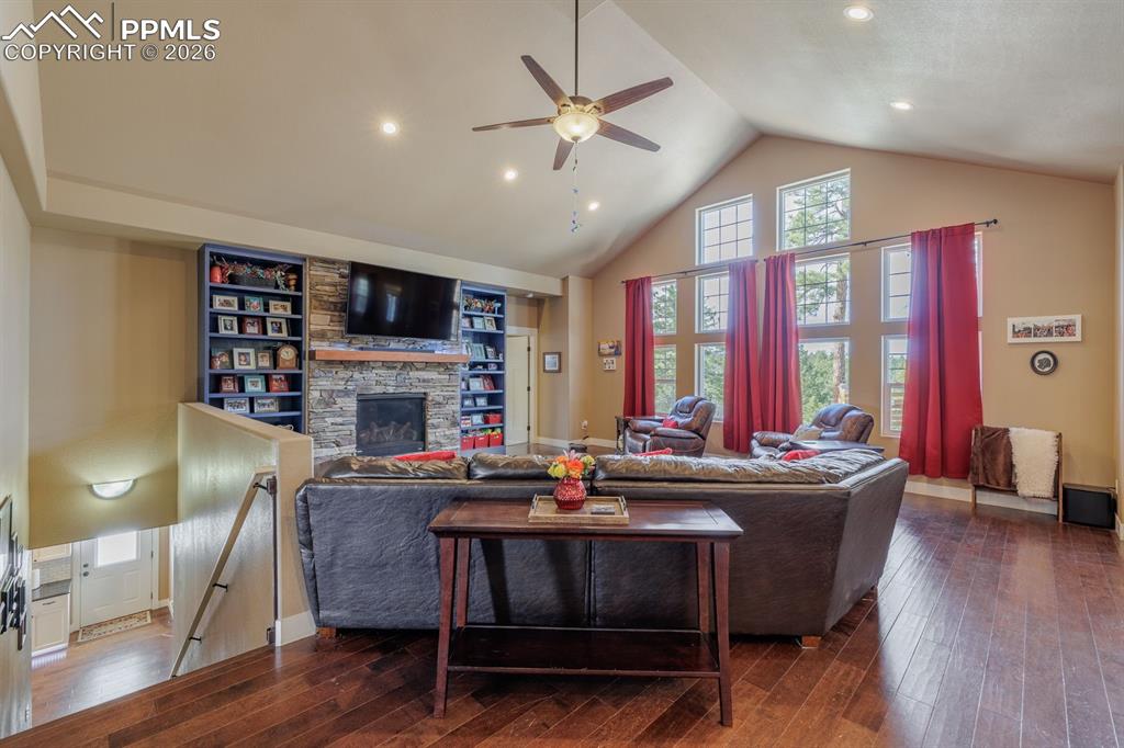 293 Daniwood Grove Florissant CO 80816