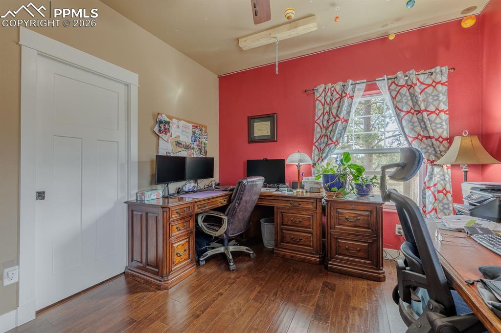 293 Daniwood Grove Florissant CO 80816