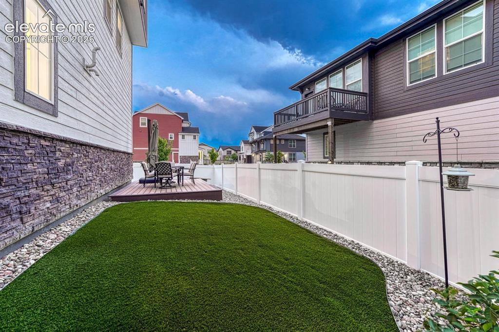 1976 S Fultondale Court Aurora CO 80018