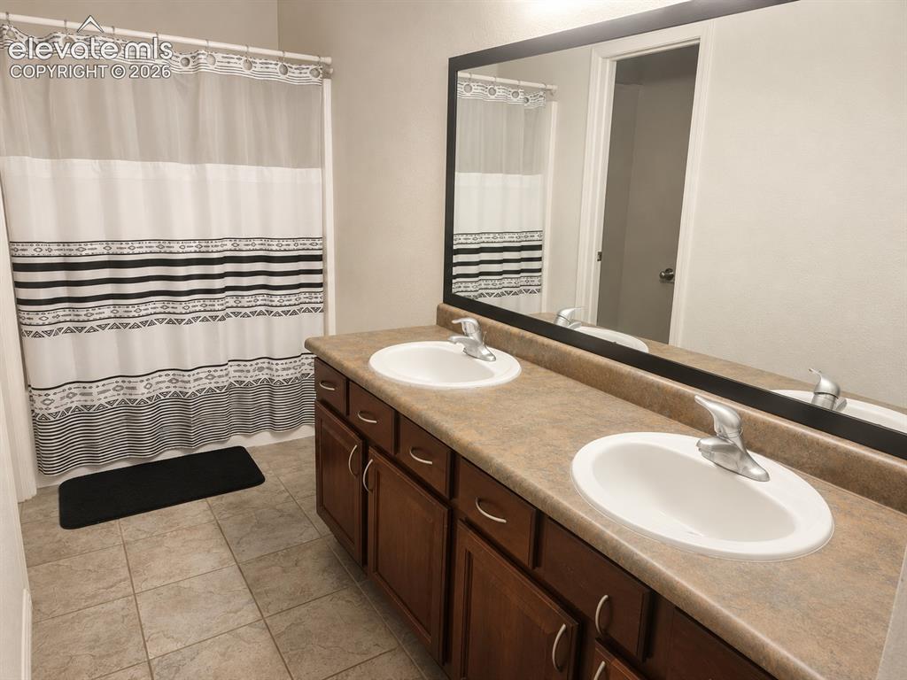 1975 Thrasher Court Pueblo CO 81008